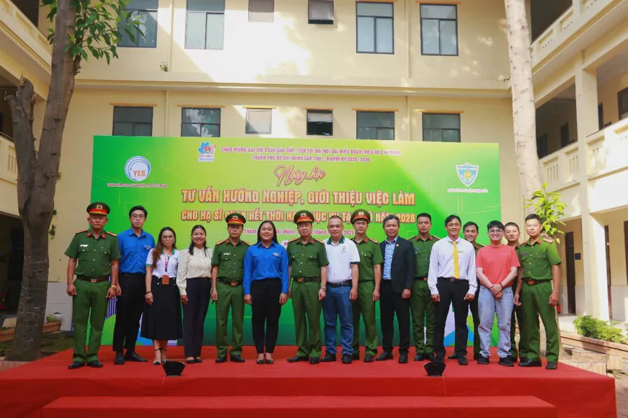 WEDC ĐỒNG HÀNH CÙNG NGÀY HỘI “TƯ VẤN HƯỚNG NGHIỆP – GIỚI THIỆU VIỆC LÀM CHO HẠ SĨ QUAN HẾT THỜI HẠN PHỤC VỤ TẠI NGŨ NĂM 2025”